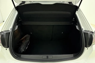 Peugeot 208 – thumbnail 11