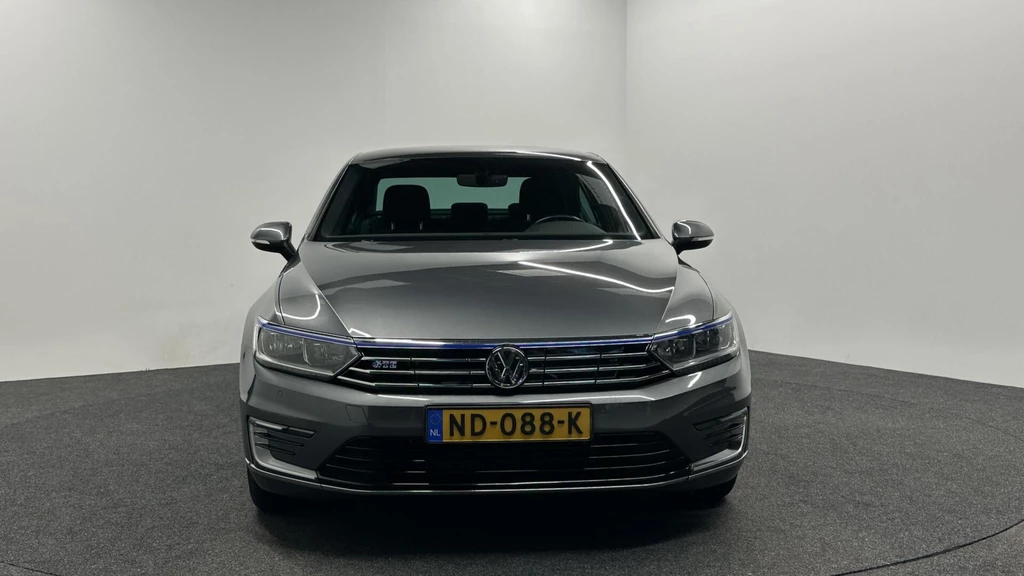 Volkswagen Passat – foto 8