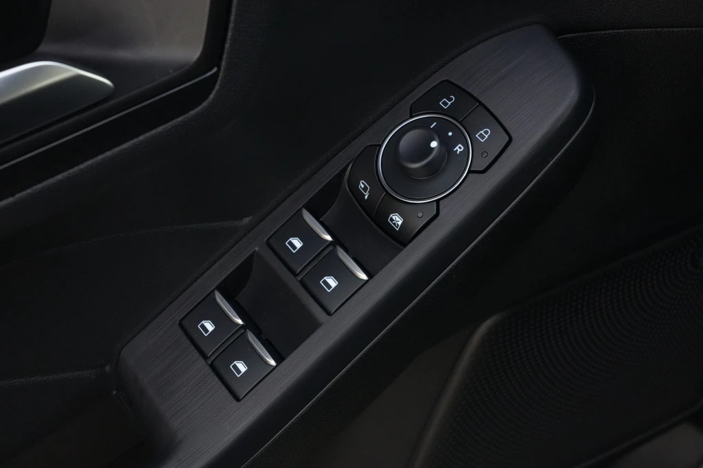 Ford Kuga – foto 22