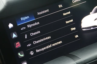 Porsche Taycan – thumbnail 18