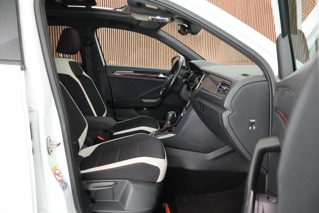 Volkswagen T-Roc – foto 14