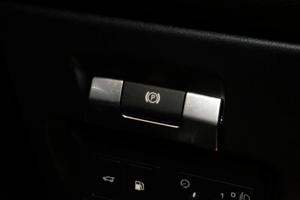 Land Rover Discovery Sport – foto 35