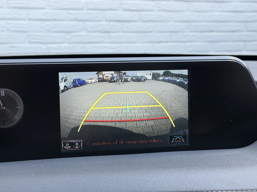 Lexus UX – foto 22