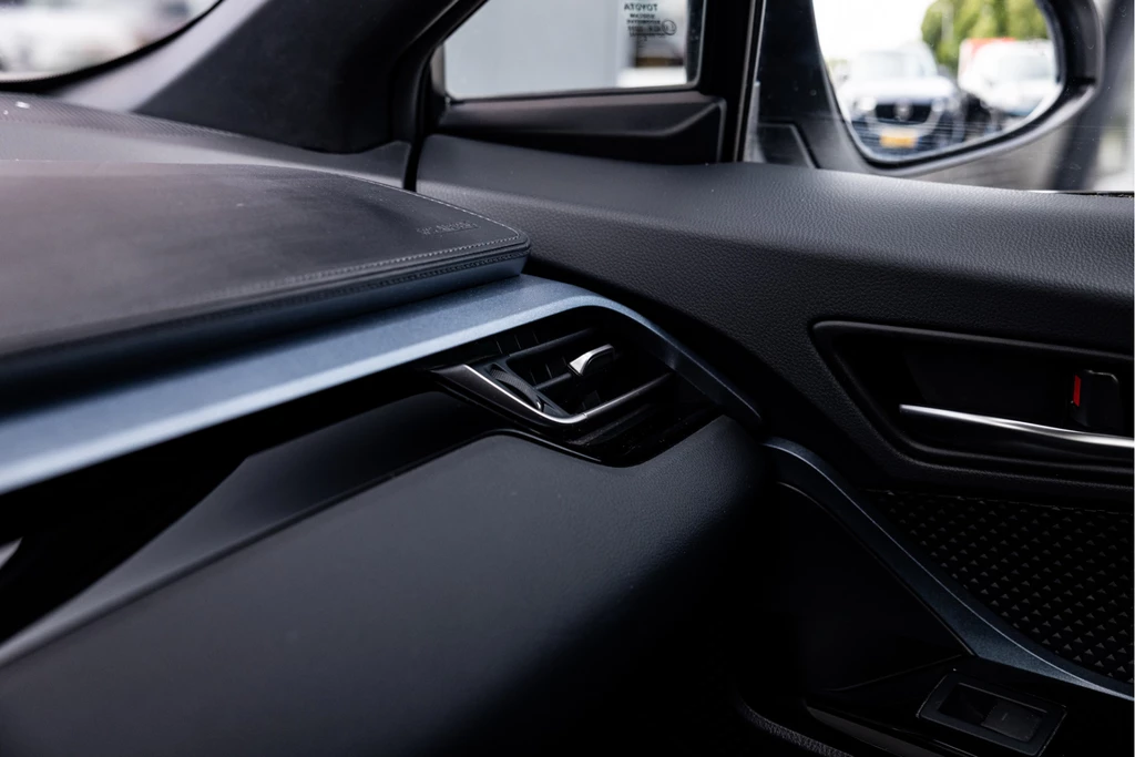 Toyota C-HR – foto 43