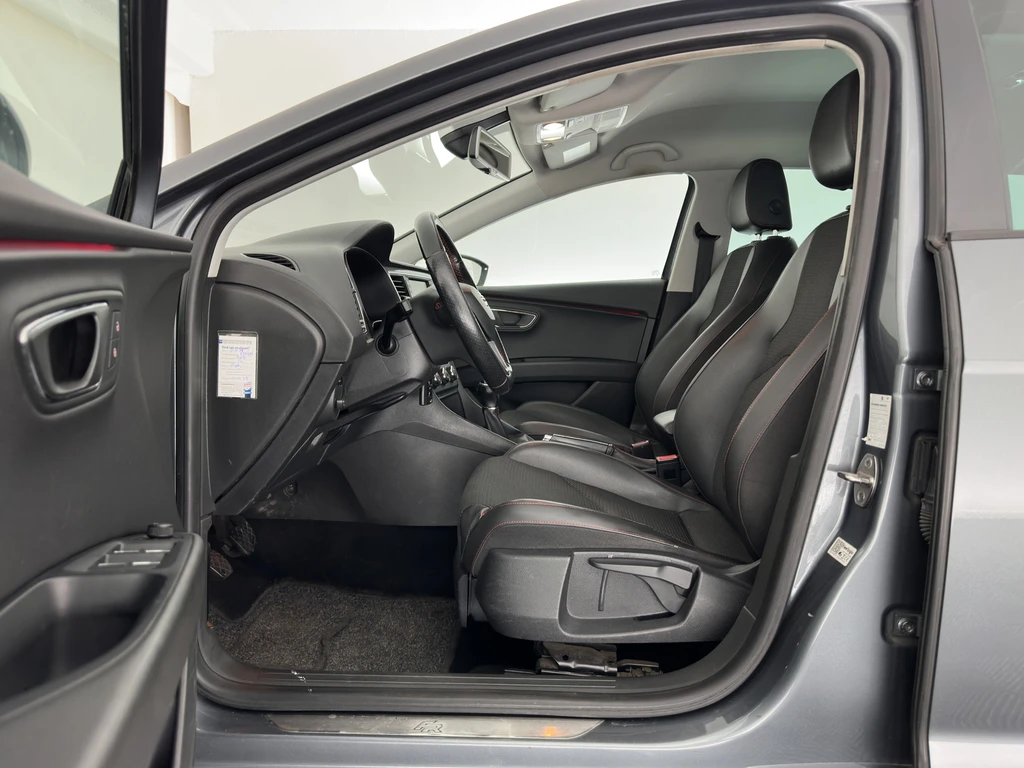 SEAT Leon – foto 9