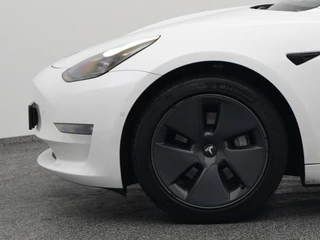 Tesla Model 3 – thumbnail 30