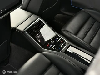 Porsche Panamera – thumbnail 24