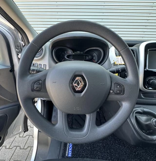 Renault Trafic – thumbnail 14