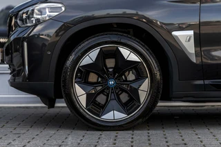 BMW iX3 – thumbnail 21