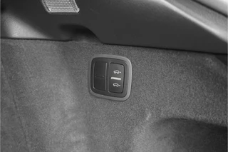 Porsche Macan – thumbnail 17