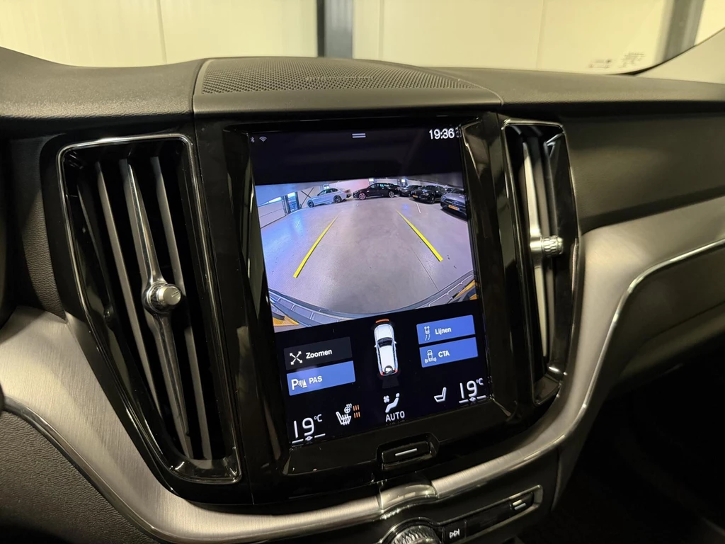 Volvo XC60 – foto 22