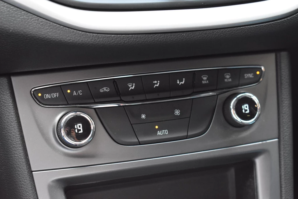 Opel Astra – foto 20
