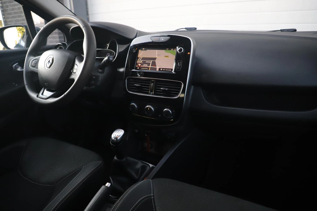 Renault Clio – foto 14