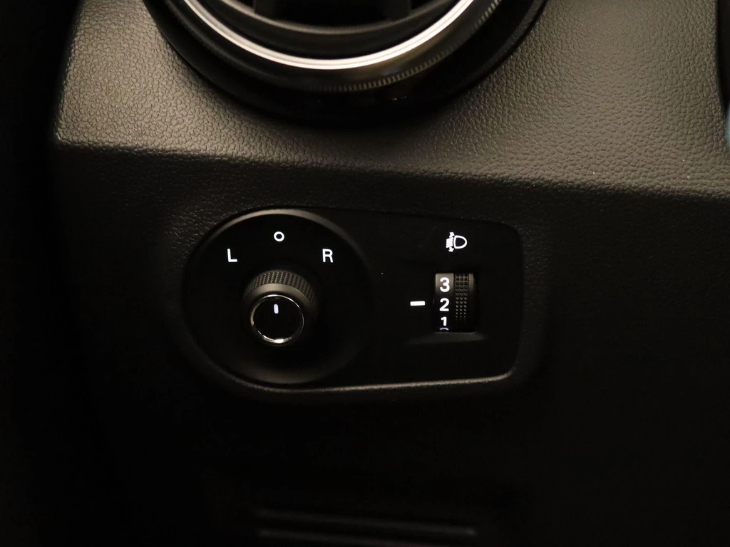 MG ZS EV – foto 26