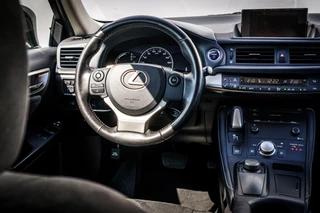 Lexus CT – thumbnail 12