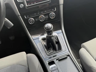 Volkswagen Golf – thumbnail 32