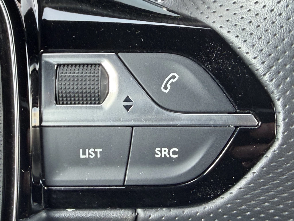 Peugeot 208 – foto 21