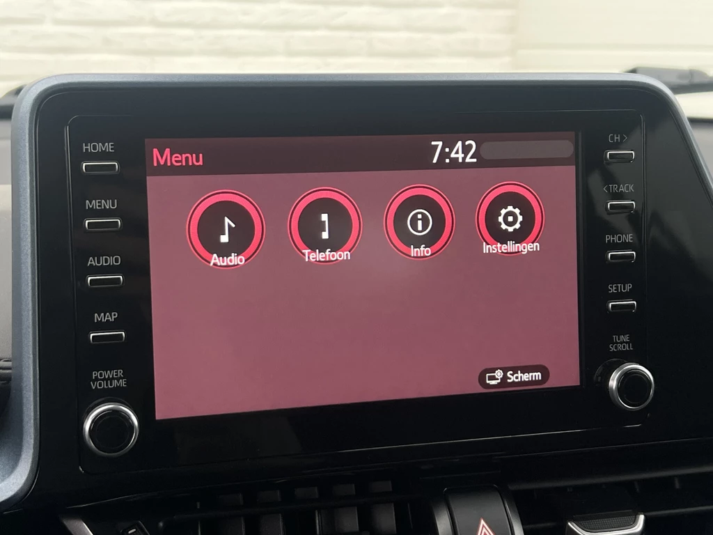 Toyota C-HR – foto 23