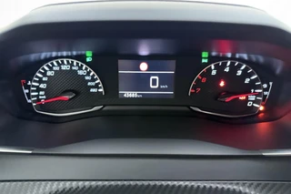 Peugeot 208 – thumbnail 18