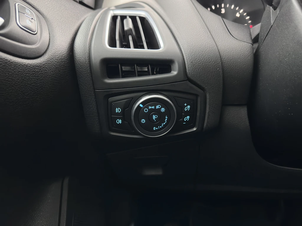 Ford Focus – foto 21