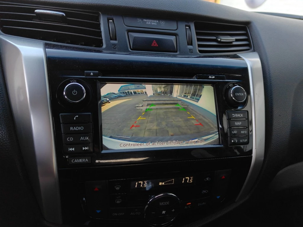 Nissan Navara – foto 32