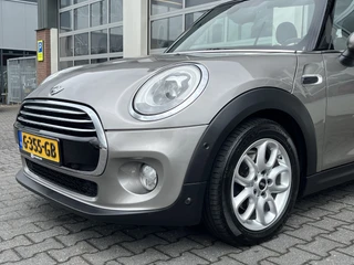 MINI Cooper Cabrio – thumbnail 2