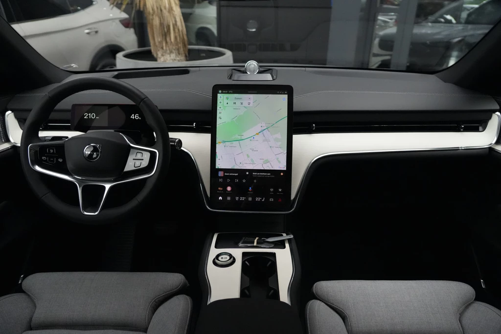 Volvo EX90 – foto 6