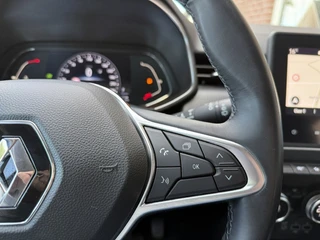 Renault Clio – thumbnail 25