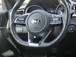 Kia Ceed – thumbnail 11