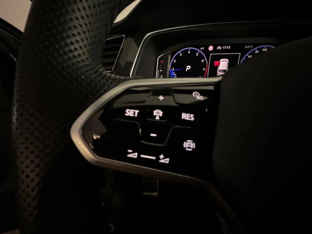 Volkswagen Tiguan – foto 12