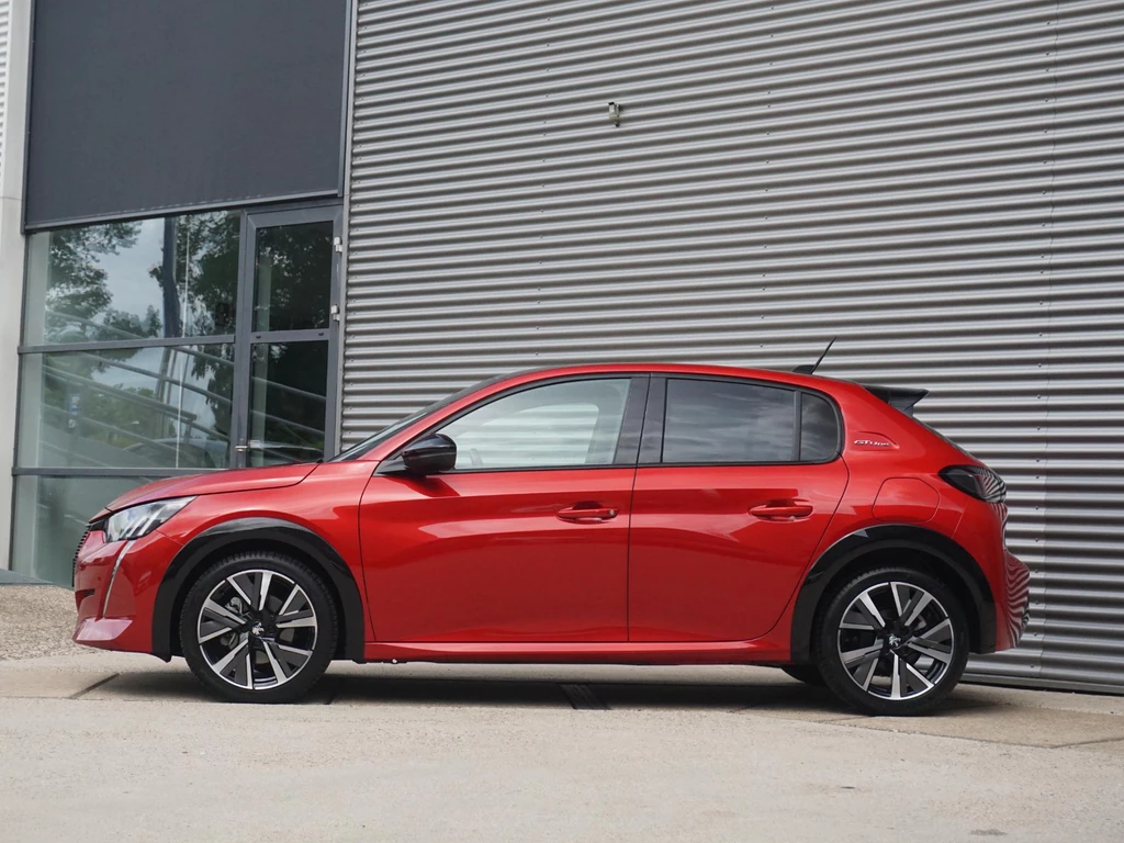Peugeot 208 – foto 2