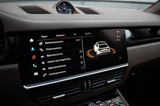 Porsche Cayenne – thumbnail 16