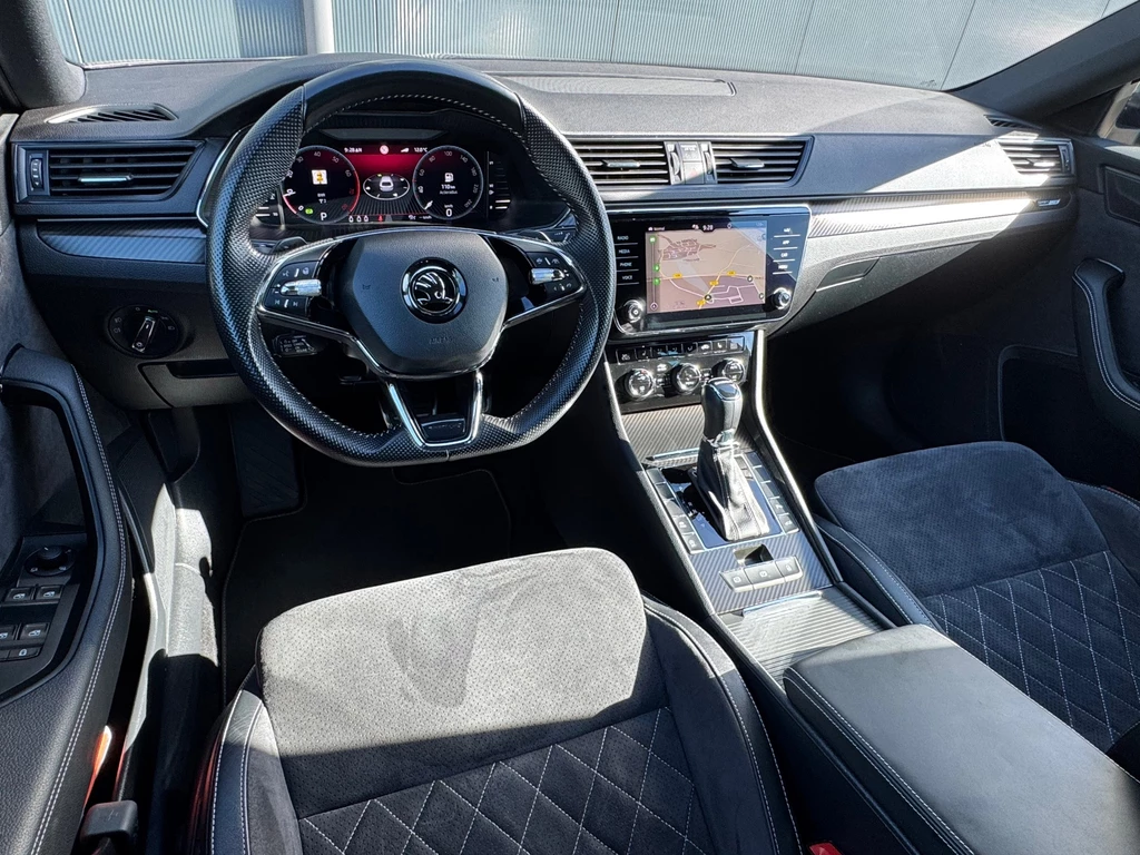 Škoda Superb – foto 25