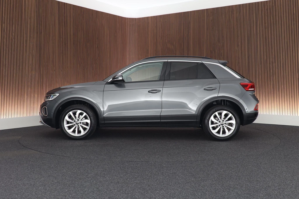 Volkswagen T-Roc – foto 2