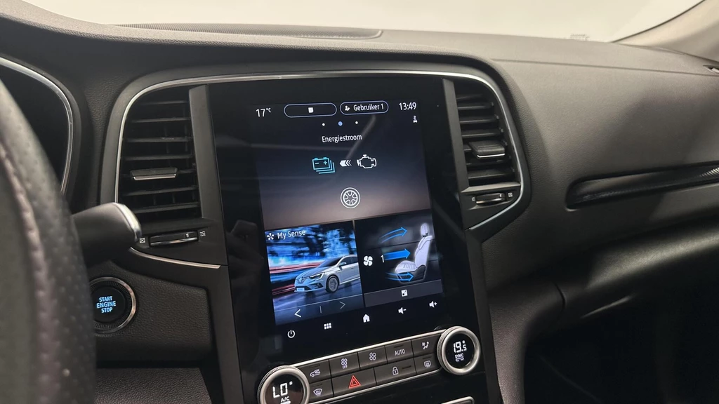 Renault Megane E-Tech – foto 42