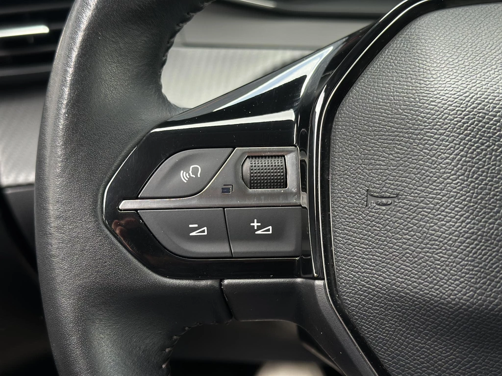 Peugeot 208 – foto 31