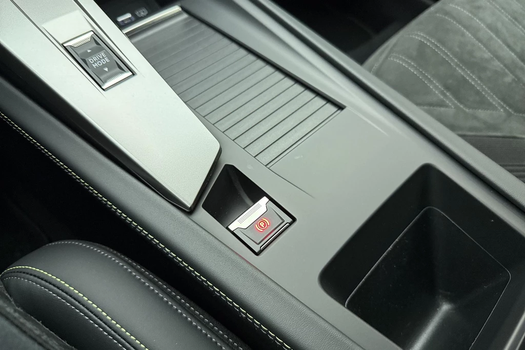 Peugeot e-308 – foto 31