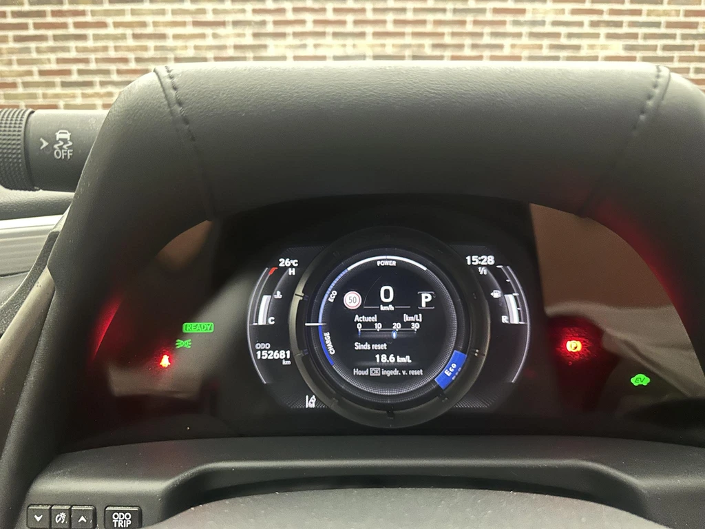 Lexus ES – foto 16