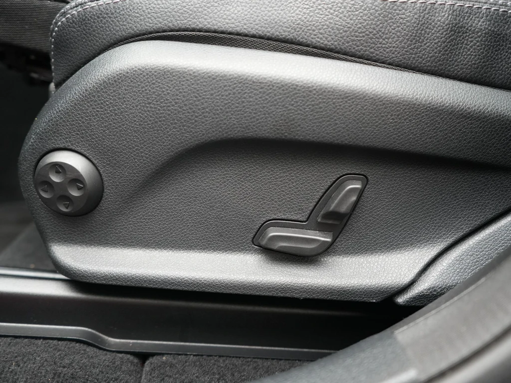 Mercedes-Benz GLC – foto 32