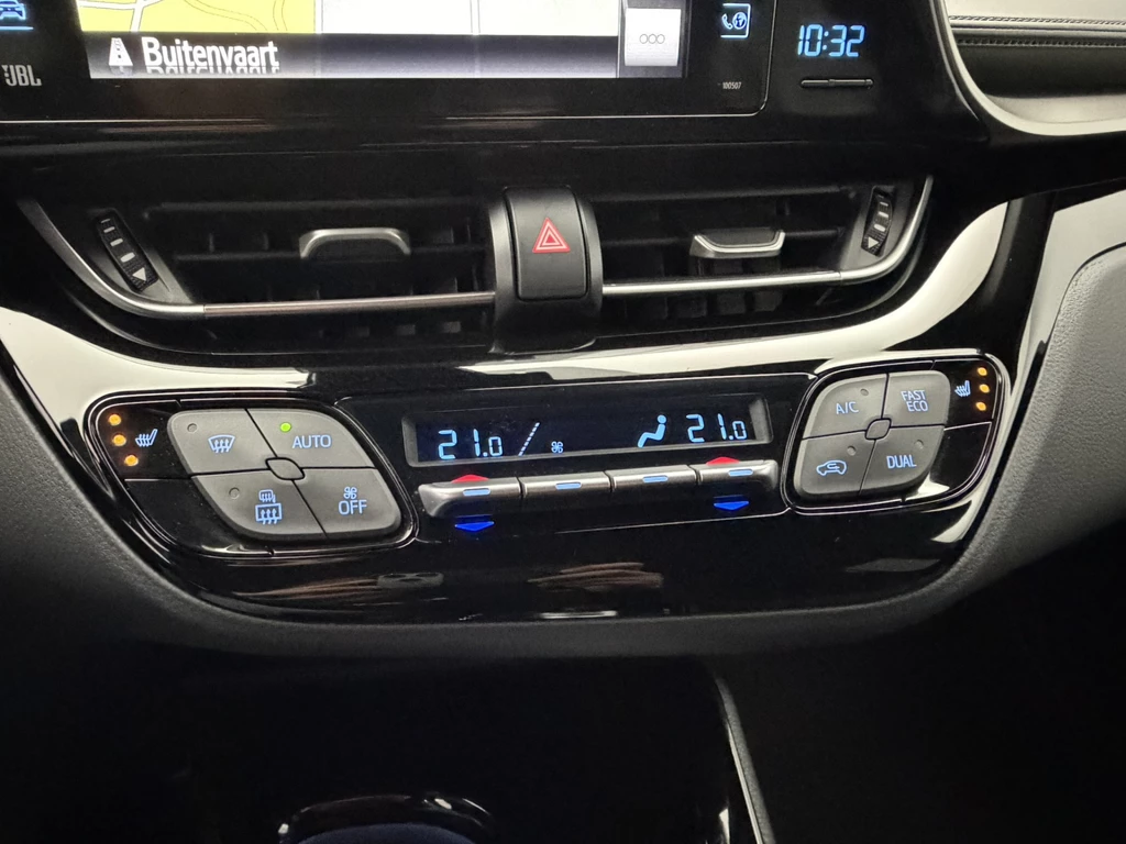 Toyota C-HR – foto 17