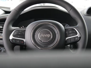 Jeep Renegade – thumbnail 28