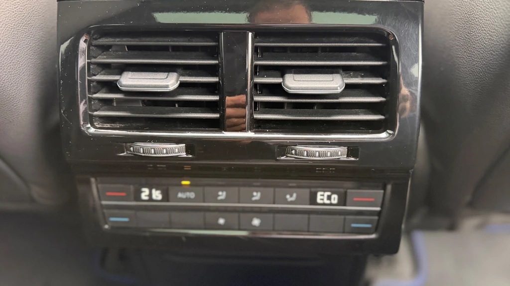 Volkswagen Touareg – foto 20