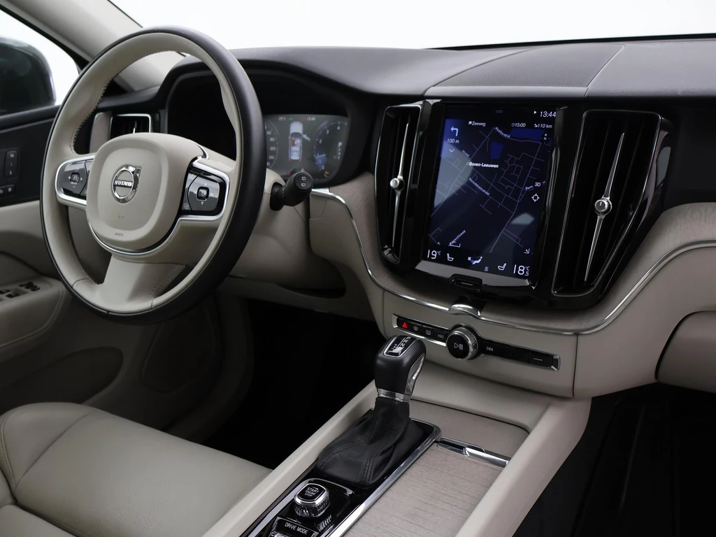 Volvo XC60 – foto 9