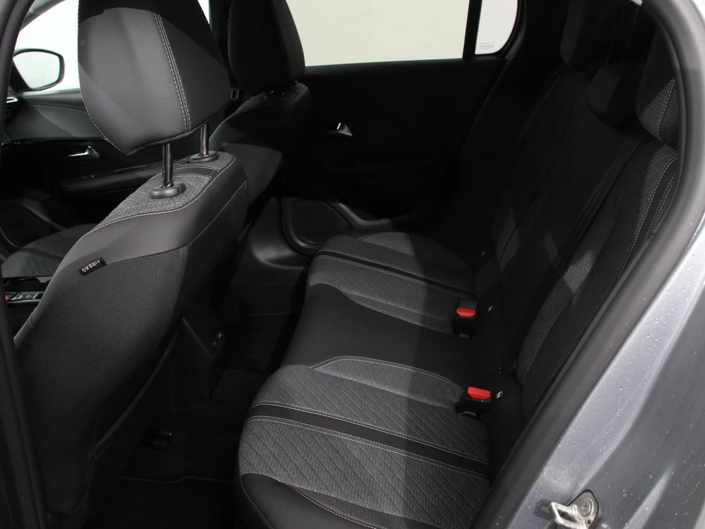 Peugeot 208 – foto 31