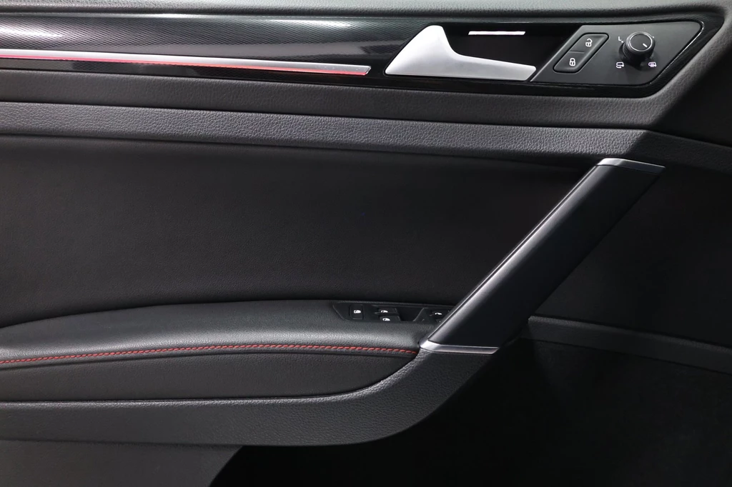 Volkswagen Golf – foto 13