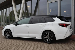 Toyota Corolla Touring Sports – thumbnail 6