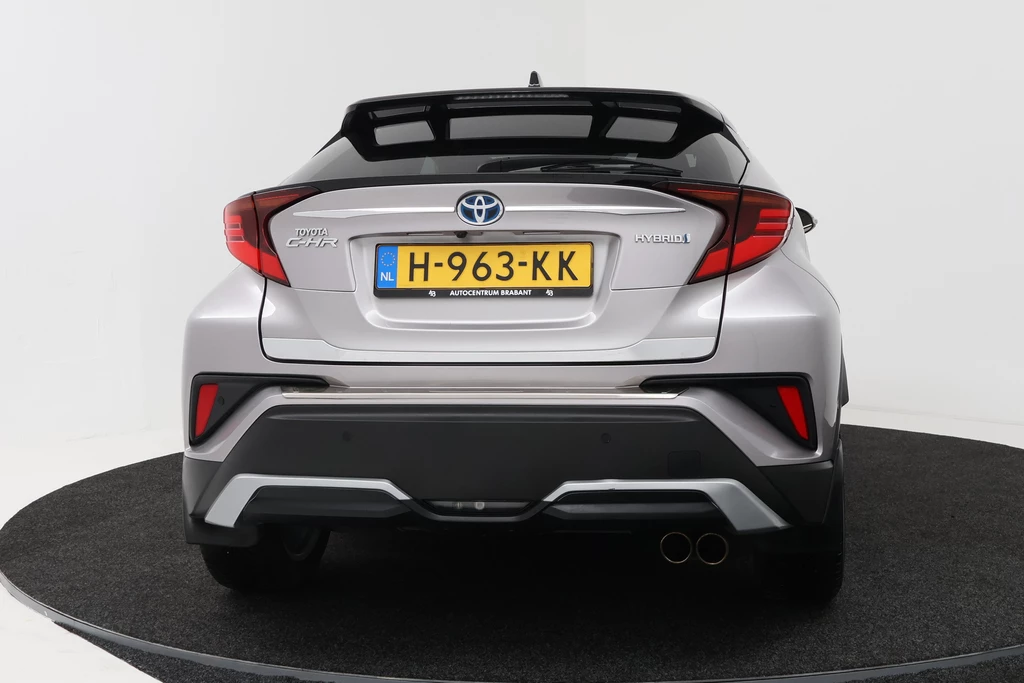 Toyota C-HR – foto 4