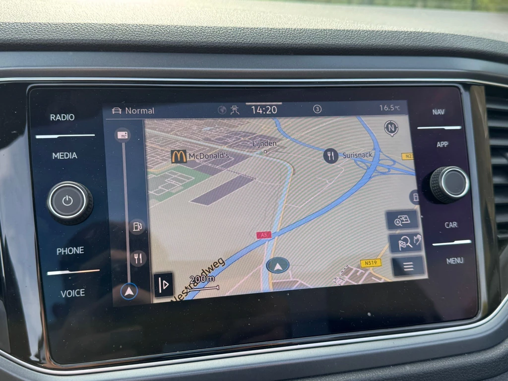 Volkswagen T-Roc – foto 30