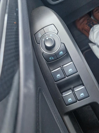 Ford Focus – thumbnail 23
