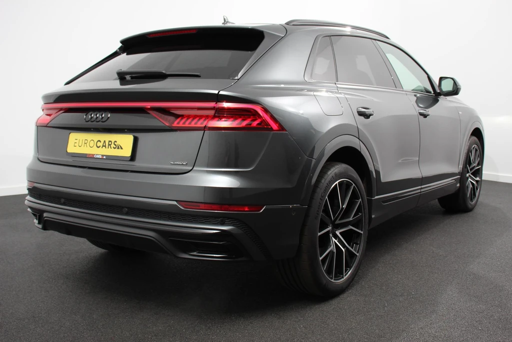 Audi Q8 – foto 4